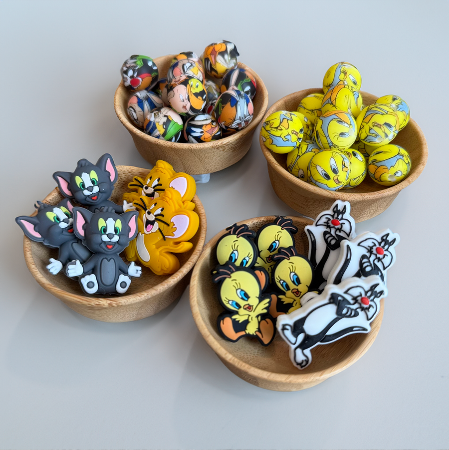 Classic Cartoon Pals Beadable Kit