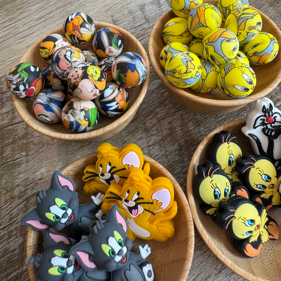 Classic Cartoon Pals Beadable Kit